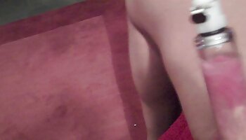 Hairy Muff Teen se vidéos pornos françaises fait lécher