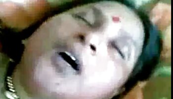 Un couple meilleurs films porno français indien amateur essaie le sexe dans une pose de cow-girl
