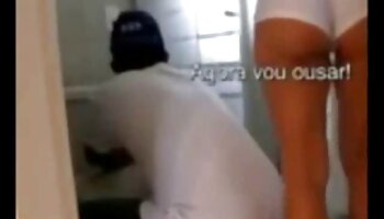 Des filles charmantes et sexy pornos française sortent pour se faire enfoncer la chatte dans une fête de rue hardcore sauvage et chaude