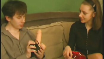 Princesse transgenre mature dans une activité de double pénétration à trois les site porno francais voies super chaude